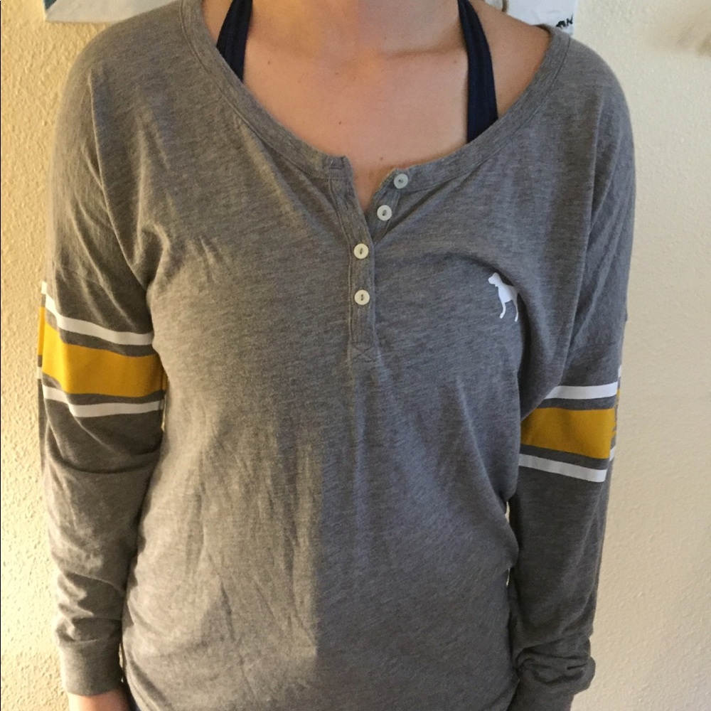 Long sleeve top